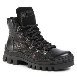 Trapery Lasocki. Czarne trapery damskie Lasocki, bez zapięcia. Za 120.99 zł.