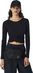 Champion Koszulka damska Champion Crewneck Croptop czarna 117435 KK001 L. Czarne bluzki damskie Champion, l, bez wzorów, bez kołnierzyka, bez ramiączek. Za 122.98 zł.
