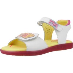 Sandały AGATHA RUIZ DE LA PRADA 242960A Biały. Białe sandały damskie Agatha Ruiz de la Prada, bez wzorów, ze skóry, bez obcasa, bez zapięcia. Za 250.80 zł.