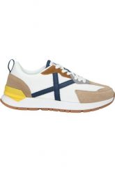 Tenisówki Munich Model Versatile Kolor Biały. Białe trampki i tenisówki damskie munich, bez wzorów, z materiału, bez zapięcia. Za 361.55 zł.