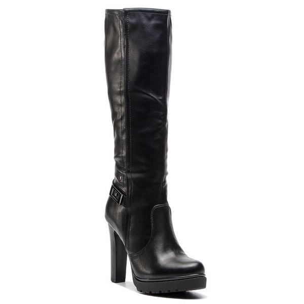 Kozaki Jenny Fairy. Czarne kozaki damskie Jenny Fairy, bez wzorów, bez obcasa, na słupku, bez zapięcia. Za 169.99 zł.