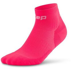Damskie skarpety kompresyjne do biegania sportowe za kostkę Core Run CEP. Czarne skarpetki damskie CEP, bez wzorów, z elastanu. Za 64.00 zł.