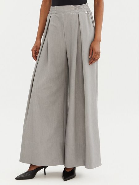 Rinascimento Spodnie materiałowe CFC0122412003 Szary Regular Fit. Szare spodnie materiałowe damskie Rinascimento, bez wzorów, z materiału. Za 289.99 zł.