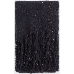 Szalik z frędzlami - Czarny. Czarne szaliki damskie Reserved, bez wzorów. Za 59.99 zł.