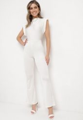 Biały Kombinezon z Rozszerzanymi Nogawkami i Poduszkami w Ramionach Atearai. Białe sukienki damskie Born2be, na co dzień, bez wzorów, eleganckie, bez kołnierzyka, bez ramiączek, mini, kopertowe. Za 109.99 zł.