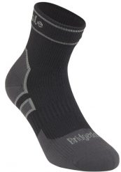 BRIDGEDALE Skarpety STORMSOCK LT ANKLE-L (44-47)-Czarny. Czarne skarpetki damskie Bridgedale, bez wzorów, z lycry. Za 125.90 zł.