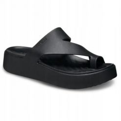 Klapki Dla Dorosłych Crocs Getaway Platform Toe Loop. Czarne klapki damskie Crocs, bez wzorów, z materiału, bez zapięcia. Za 199.99 zł.