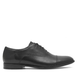Półbuty Lasocki. Czarne buty wizytowe męskie Lasocki, bez wzorów, bez obcasa, bez zapięcia. Za 229.99 zł.