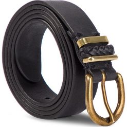 Pasek Damski WRANGLER - W0B86U101 Detail Black. Czarne paski damskie Wrangler, bez wzorów, ze skóry. W wyprzedaży za 129.00 zł.