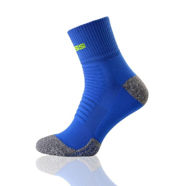 Skarpety sportowe Unisex Nessi Sportswear Trail U Termoaktywne. Niebieskie skarpetki damskie NESSI SPORTSWEAR, bez wzorów. W wyprzedaży za 44.90 zł.