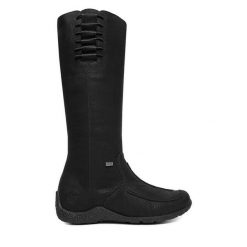 Kozaki Rieker. Czarne kozaki damskie Rieker, bez wzorów, bez obcasa, na płaskiej podeszwie, bez zapięcia. Za 429.99 zł.