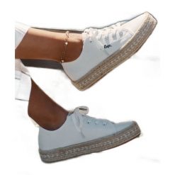 Trampki Damskie Z Plecionką Lee Cooper LCW-25-44-3217 Białe. Białe trampki i tenisówki damskie bez wzorów, z materiału, bez zapięcia. Za 197.76 zł.