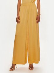 ViCOLO Spodnie palazzo TB0034 Żółty Relaxed Fit. Żółte spodnie materiałowe damskie ViCOLO, bez wzorów, z materiału. Za 349.99 zł.