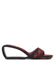 United Nude Klapki Mobius Mid 10003813187 Czerwony. Czerwone klapki damskie United Nude, bez wzorów, ze skóry, bez obcasa, bez zapięcia. Za 1,739.00 zł.