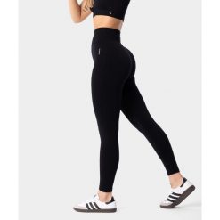 Legginsy bezszwowe damskie Simply Seamless Carpatree. Czarne legginsy damskie Carpatree, bez wzorów. Za 129.99 zł.
