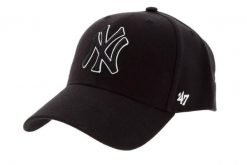 Czapka z daszkiem - New York Yankees Czapka regulowana. Czerwone czapki damskie 47 Brand, bez wzorów, z materiału. Za 109.99 zł.