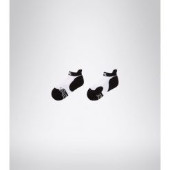 Skarpety tenisowe damskie Diadora SHORT L.SOCKS white/black. Białe skarpetki damskie Diadora, bez wzorów. Za 19.99 zł.