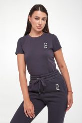 ViCOLO Bluzka TD0006 Zielony Relaxed Fit. Zielone bluzki damskie ViCOLO, xs, bez wzorów, z wiskozy, bez kołnierzyka, bez ramiączek. Za 119.99 zł.