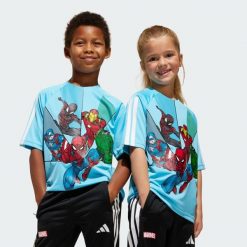 Koszulka Adidas Marvel Spider-Man. Białe bluzki damskie Adidas, bez wzorów, z materiału, sportowe, bez kołnierzyka, bez ramiączek. Za 126.90 zł.