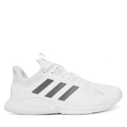 Buty halowe adidas. Białe obuwie sportowe damskie Adidas, bez wzorów, bez zapięcia. Za 329.99 zł.