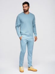 Komplet dresowy męski set bluza z okrągłym dekoltem + spodnie regular fit - jasnoniebieski V7. Niebieskie bluzy męskie Ombre Clothing, m, z aplikacjami, z bawełny, biznesowe, bez ramiączek, bez kaptura. Za 299.99 zł.