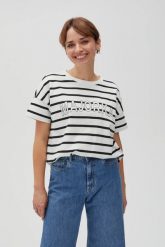 Bluza w paski z napisem biała. Białe bluzy damskie MOODO, l, bez wzorów, z bawełny, bez ramiączek, bez kaptura. W wyprzedaży za 49.99 zł.