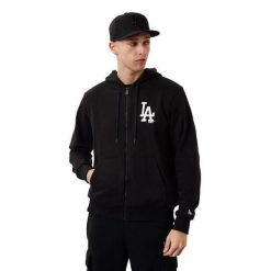 Bluza Los Angeles Dodgers Essentials. Białe bluzy męskie New Era, m, bez wzorów, bez ramiączek, bez kaptura. Za 315.50 zł.