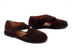 Artiker Relaks 58C1543 brązowy, baleriny damskie. Brązowe balerinki damskie Artiker Relaks, na lato, bez wzorów, ze skóry, bez obcasa, bez zapięcia. Za 194.90 zł.