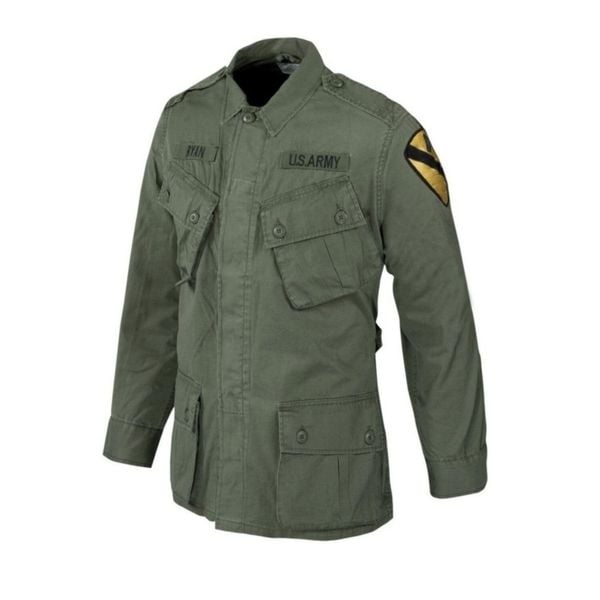 Kurtka turystyczna męska Mil-Tec M64. Zielone kurtki męskie Mil-Tec, m, bez wzorów, z poliesteru, militarne, bez kaptura. W wyprzedaży za 235.00 zł.