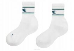 Skarpety tenisowe Diadora Socks Court. Białe skarpetki damskie Diadora, bez wzorów, z elastanu. Za 54.99 zł.