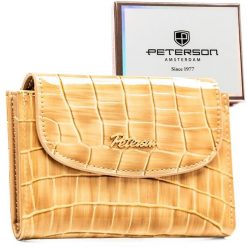 Beżowy portfel damski ze skóry ekologicznej z tłoczeniem na wzór skóry krokodyla - Peterson. Brązowe portfele damskie Peterson, ze skóry ekologicznej. Za 89.99 zł.