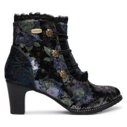 Botki Laura Vita. Botki damskie Laura Vita, bez wzorów, bez obcasa, na słupku, bez zapięcia. Za 599.99 zł.
