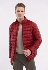 Lekka, pikowana kurtka J-ELZO. Czerwone kurtki męskie Volcano, m, bez wzorów, z dzianiny, sportowe, bez kaptura. Za 299.99 zł.