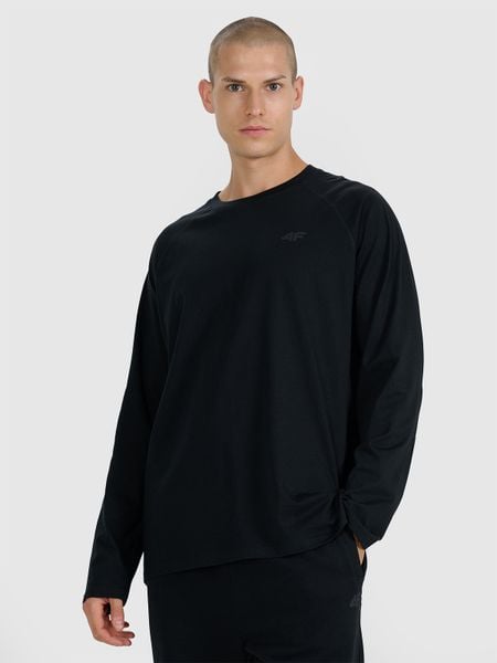 4F Longsleeve oversize gładki męski - czarny S. Czarne koszulki sportowe męskie 4F, m, bez wzorów, z bawełny, bez ramiączek. W wyprzedaży za 69.99 zł.