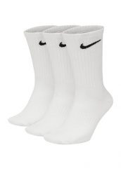 Lekkie Skarpetki Codzienne Unisex Dla Dorosłych Z Logo (zestaw 3 Sztuk). Białe skarpetki damskie Nike, bez wzorów, z bawełny. Za 55.90 zł.