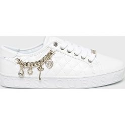 Guess Jeans - Buty Graselin2. Białe obuwie sportowe damskie Guess Jeans, bez wzorów, z gumy, bez zapięcia, climacool (adidas). W wyprzedaży za 349.90 zł.