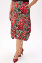 Wygodna i stylowa dresowa spódnica Karina - kwiatowo-owocowy wzór PLUS SIZE XXL. Spódnice damskie Moda Size Plus Iwanek, na co dzień, l, bez wzorów, z bawełny, eleganckie, plus size, mini, dopasowane. Za 199.90 zł.