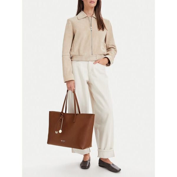 Torebka Nine West. Brązowe shopperki damskie Nine West, bez wzorów, bez dodatków. Za 279.99 zł.