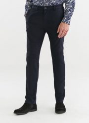 PAKO LORENTE – Granatowe spodnie męskie P22WB-WX-001-G-0. Spodnie materiałowe męskie Pako Lorente, bez wzorów, z bawełny. Za 149.99 zł.