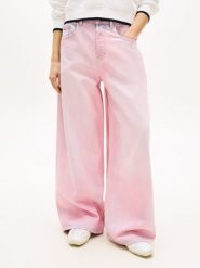 Tommy Jeans Dżinsy o luźnym kroju - Charlie Kobiety Bawełna różowy, 28-30. Czerwone jeansy damskie Tommy Jeans, bez wzorów, z bawełny. Za 379.95 zł.