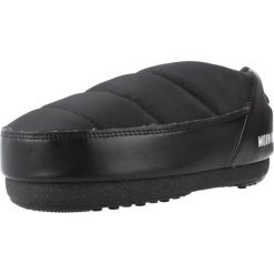 Sandały MOON BOOT MB SANDAL BAND NYLON Czarny. Czarne sandały damskie Moon Boot, bez wzorów, z nylonu, bez obcasa, bez zapięcia. W wyprzedaży za 493.90 zł.
