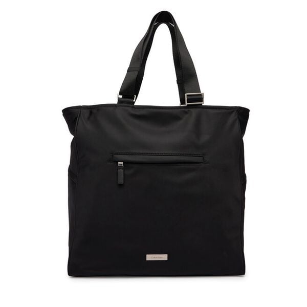 Torba Calvin Klein. Czarne torby podróżne damskie Calvin Klein, bez wzorów. Za 308.99 zł.