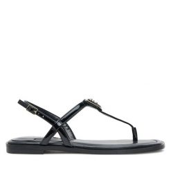 Sandały Guess. Czarne sandały damskie Guess, z aplikacjami, bez obcasa, na płaskiej podeszwie, bez zapięcia. Za 309.99 zł.