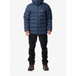 Kurtka ocieplana męska Fjallraven Expedition Mid Winter Jacket. Niebieskie kurtki męskie Fjällräven, m, bez wzorów, sportowe, bez kaptura. Za 1,469.99 zł.