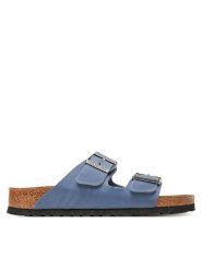 Birkenstock Klapki Arizona Sfb 1030864 Niebieski. Niebieskie klapki damskie Birkenstock, bez wzorów, z nubiku, bez obcasa, bez zapięcia. Za 439.99 zł.