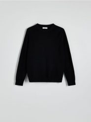 Strukturalny sweter z bawełny - czarny. Czarne swetry męskie Reserved, l, bez wzorów, z bawełny, bez kołnierzyka, bez ramiączek. W wyprzedaży za 49.99 zł.