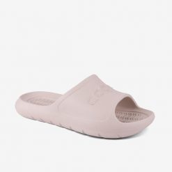 Klapki damskie Coqui Viki. Brązowe klapki damskie Coqui, bez wzorów, z materiału, eleganckie, bez obcasa, na płaskiej podeszwie, bez zapięcia. Za 125.99 zł.