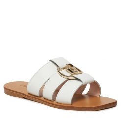 Klapki Liu Jo. Białe klapki damskie Liu Jo, bez wzorów, bez obcasa, bez zapięcia. Za 559.99 zł.