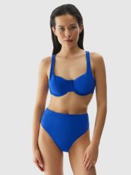 4F Góra od bikini damska - kobaltowa M. Niebieskie szorty damskie 4F, bez wzorów, z dzianiny, wakacyjne. W wyprzedaży za 39.99 zł.