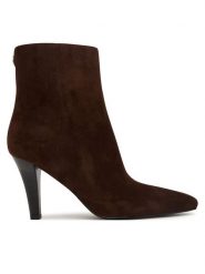 Guess Botki FLTRFF SUE10 Brązowy ciemny. Brązowe botki damskie Guess, z aplikacjami, ze skóry, bez obcasa, na słupku, bez zapięcia. Za 824.99 zł.